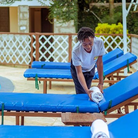 Rayan Apartments & Safaris Arusha Ngoại thất bức ảnh