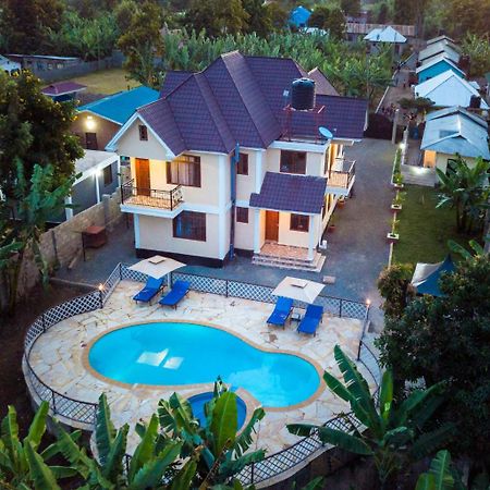 Rayan Apartments & Safaris Arusha Ngoại thất bức ảnh