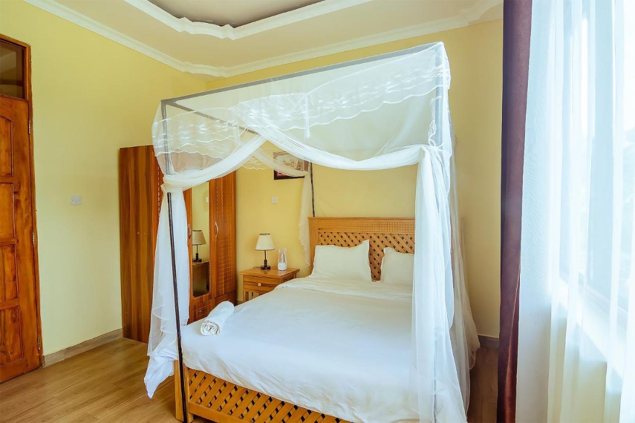 Rayan Apartments & Safaris Arusha Ngoại thất bức ảnh