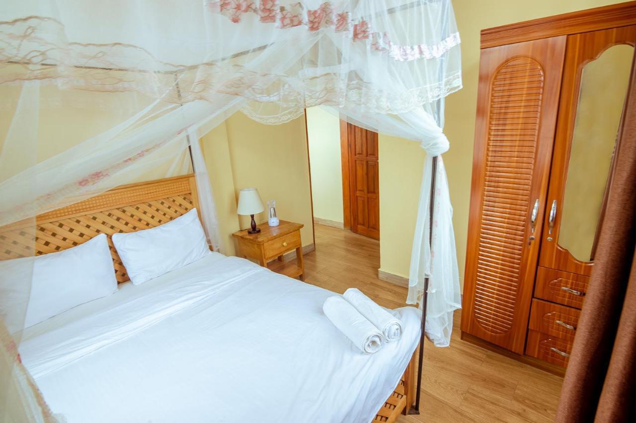 Rayan Apartments & Safaris Arusha Ngoại thất bức ảnh
