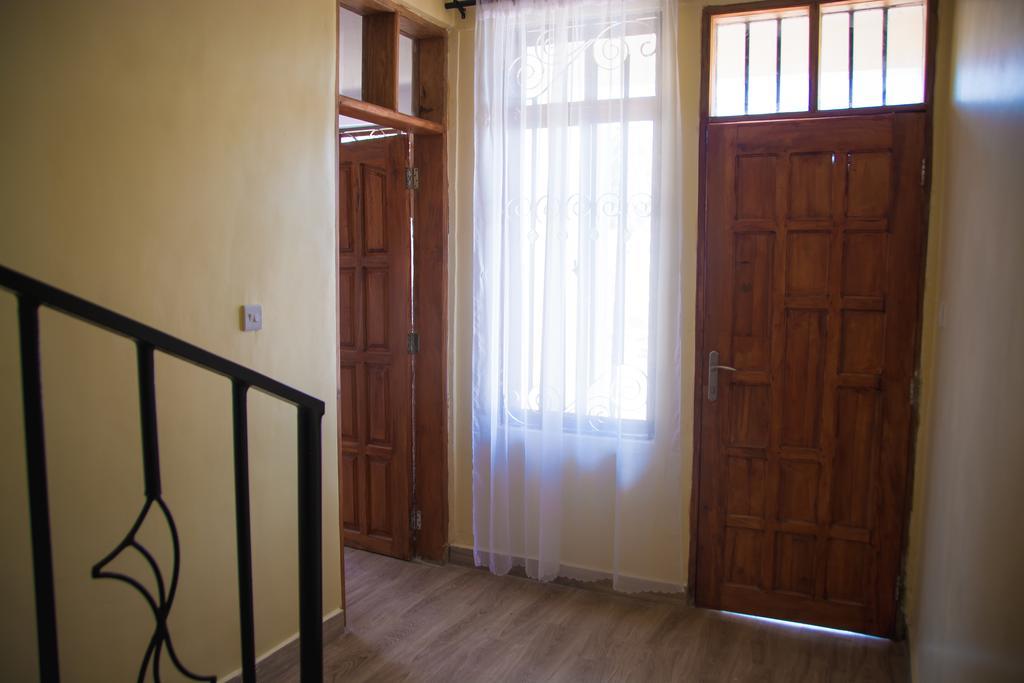 Rayan Apartments & Safaris Arusha Ngoại thất bức ảnh