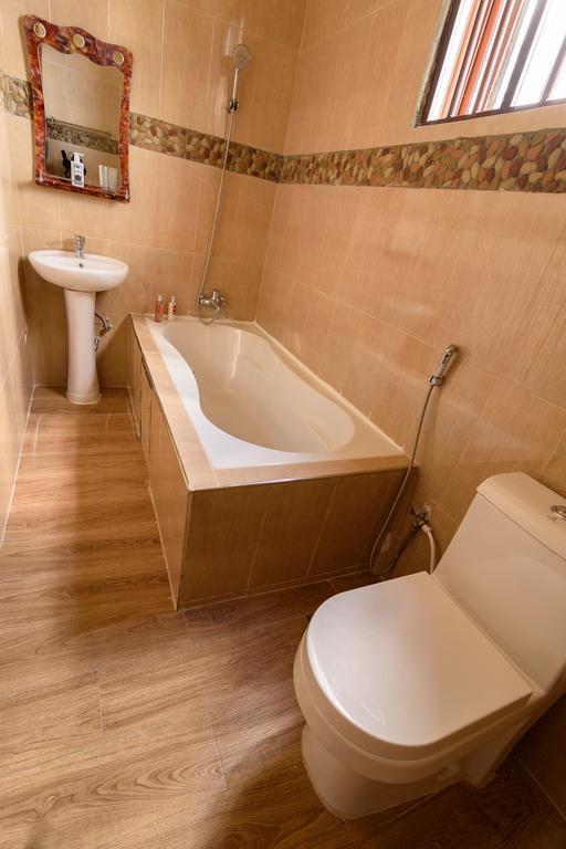 Rayan Apartments & Safaris Arusha Ngoại thất bức ảnh